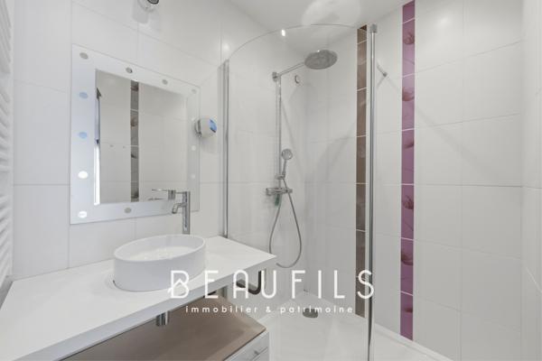 Exclusivité. Penthouse 150m² avec terrasse vue Tour de Constance