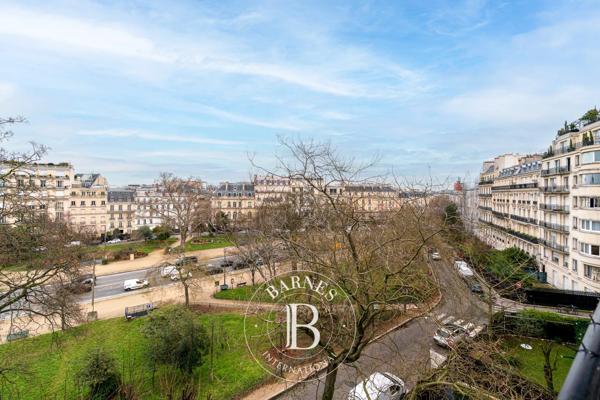 Paris 16ème, Appartement 2 Chambres -  195 m² à vendre