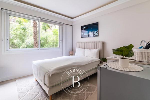 Paris 16ème, Appartement 2 Chambres -  195 m² à vendre