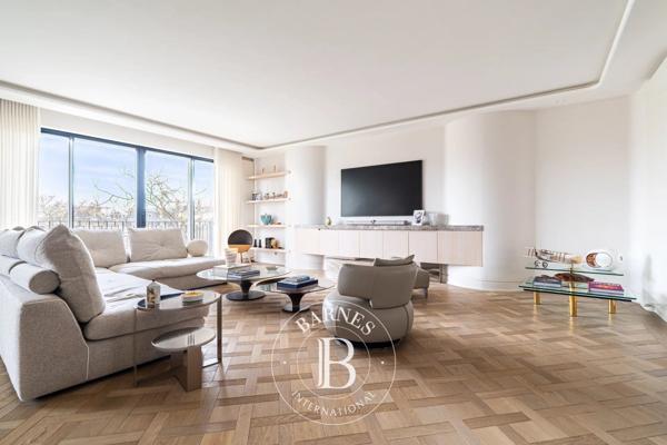 Paris 16ème, Appartement 2 Chambres -  195 m² à vendre