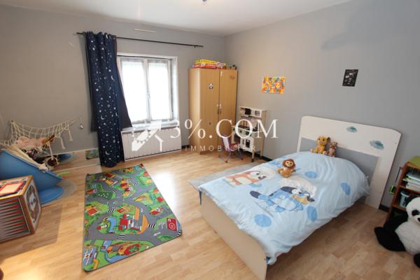 Maison 4 pièce(s) 2 chambre(s) 110 m²