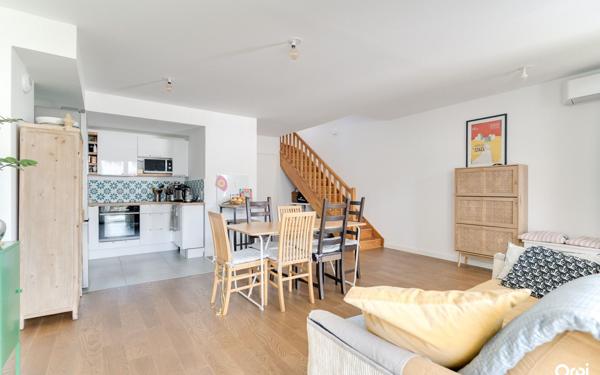 Maison à vendre    5 pièces • 98,82 m2 Marseille 9