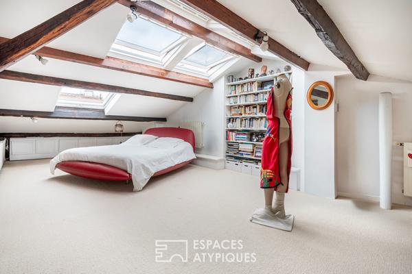 Duplex traversant au dernier étage