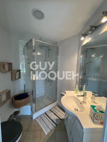 A vendre proche plage à SAINT MARTIN DE RE