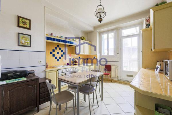 Appartement 4 pièces                                        - 38000 Grenoble Réf : 21626