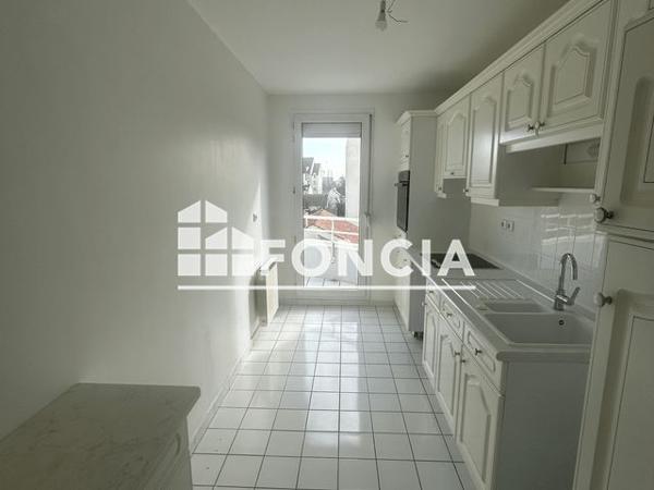 Location Appartement 3 pièces 78.68 m² - 10 D RUE ALFRED MARPAUX Dijon 21000