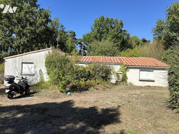 Ensemble immobilier idéalement situé à Montaigu 