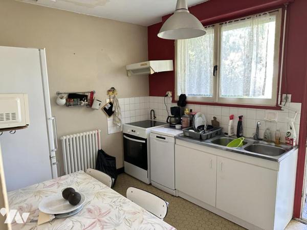 Ensemble immobilier idéalement situé à Montaigu 