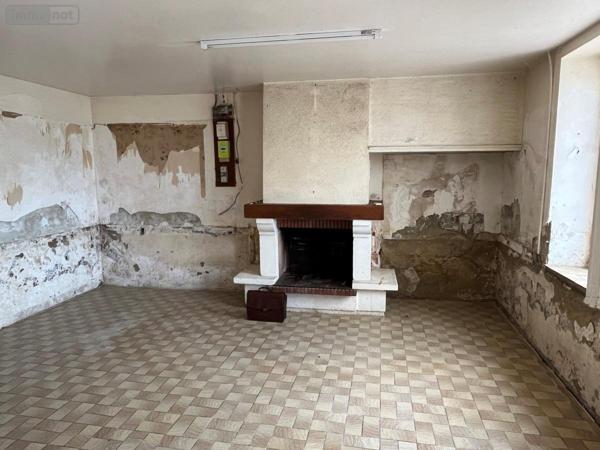 Maison à vendre à Teillé dans la Sarthe (72290), ref : 72126-2912