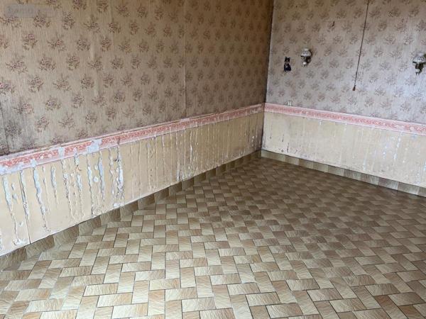 Maison à vendre à Teillé dans la Sarthe (72290), ref : 72126-2912