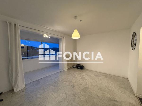 Location Studio 27.04 m² - 6 ALLEE DES OLIVIERS Hyeres Les Palmiers 83400