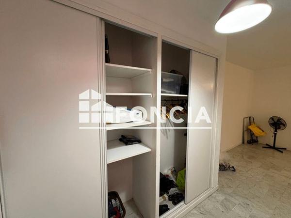 Location Studio 27.04 m² - 6 ALLEE DES OLIVIERS Hyeres Les Palmiers 83400