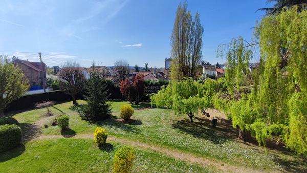 A rénover - A deux pas de la gare d'Ermont-Eaubonne ! €210 000 ** - Référence 25-3864