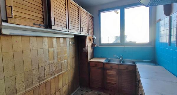 A rénover - A deux pas de la gare d'Ermont-Eaubonne ! €210 000 ** - Référence 25-3864