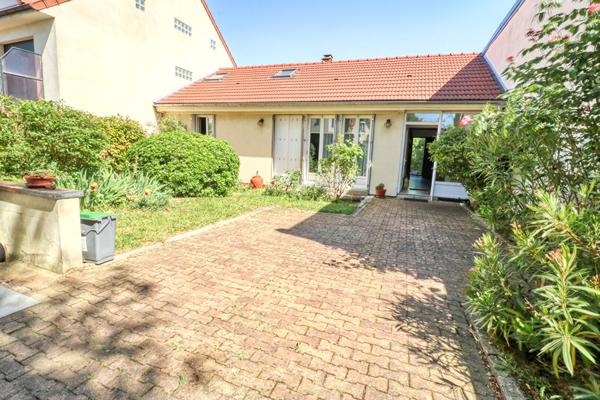 Maison Antony avec grand jardin