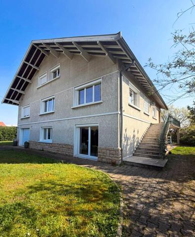 Vente / Maison traditionnelle à Meyzieu (69330)