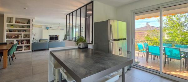 Vente / Maison traditionnelle à Meyzieu (69330)