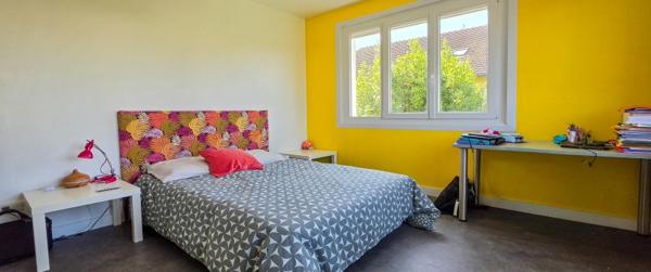 Vente / Maison traditionnelle à Meyzieu (69330)