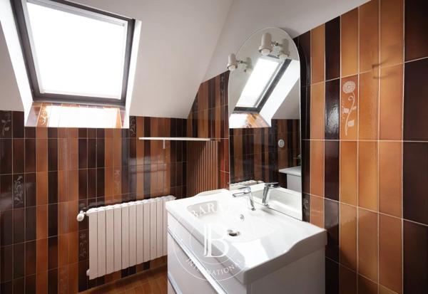 Saint-Germain-en-Laye, Maison 5 Chambres -  220 m² à vendre