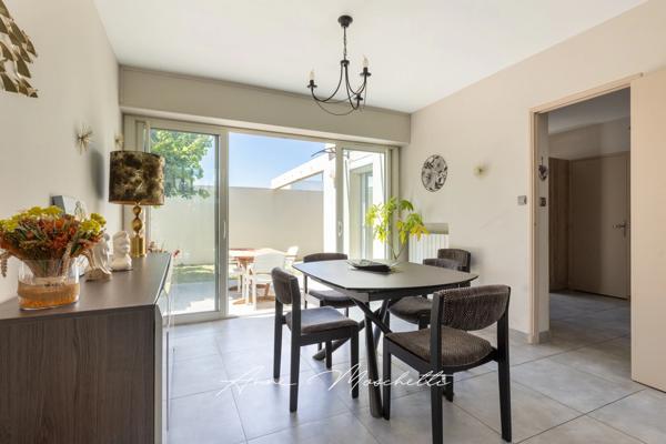 Maison de Type 6 dans un écrin de verdure située à FOS SUR MER - 1600 M2 de terrain