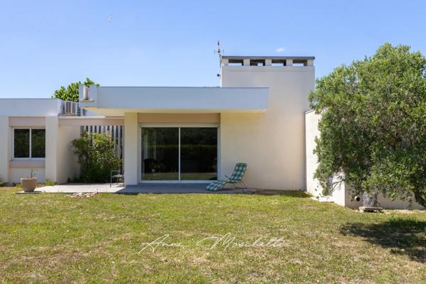 Maison de Type 6 dans un écrin de verdure située à FOS SUR MER - 1600 M2 de terrain