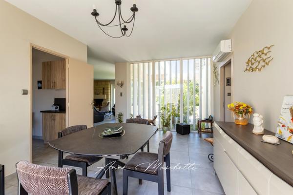 Maison de Type 6 dans un écrin de verdure située à FOS SUR MER - 1600 M2 de terrain