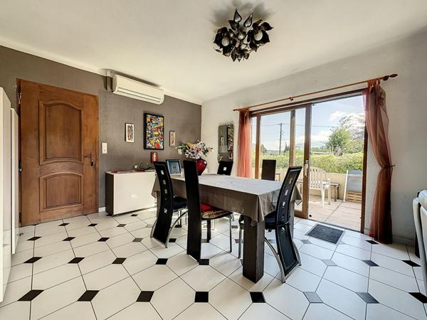 MANDELIEU : Maison individuelle 3ch piscine et garage, SUD