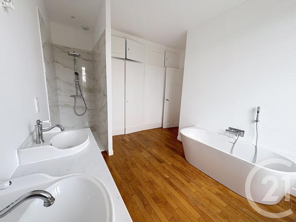 Maison à vendre  7 pièces - 202,20 m2 CHAUMONT - 52