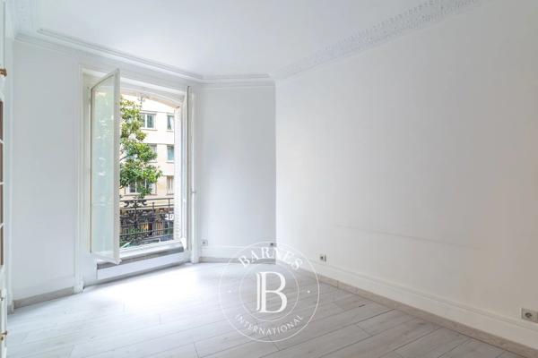 Paris 16ème, Appartement 2 Chambres -  68 m² à vendre