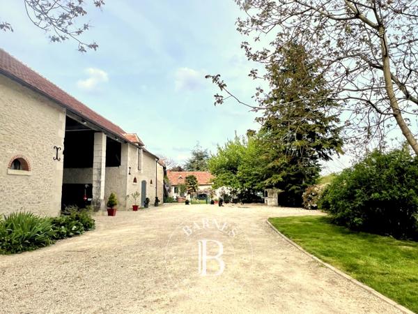 Descartes, Propriété 7 Chambres  à vendre