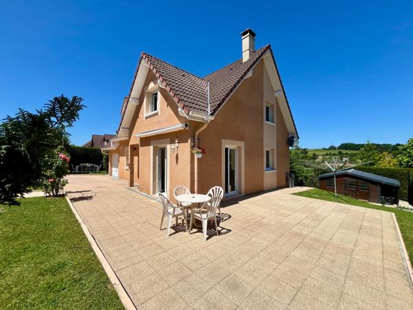 Maison T6 très bien entretenue secteur résidentiel