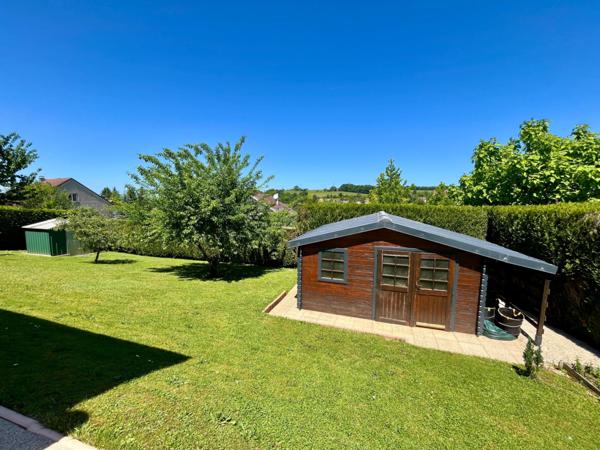 Maison T6 très bien entretenue secteur résidentiel