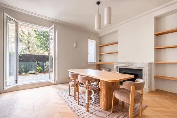 Paris 7ème, Appartement 3 Chambres -  180 m² à vendre