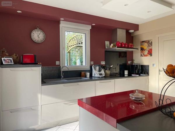 Maison à vendre à Mayenne en Mayenne (53100), ref : 046/794