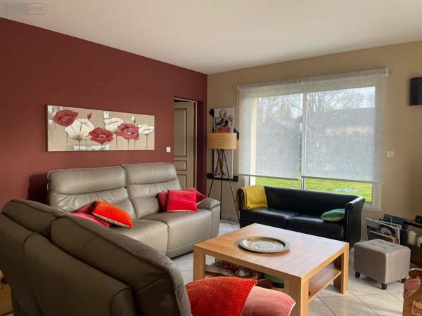 Maison à vendre à Mayenne en Mayenne (53100), ref : 046/794