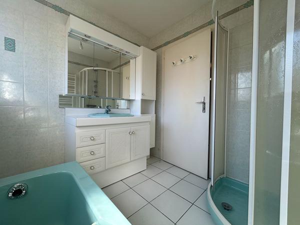 Appartement 4 pièces 103.65 m2