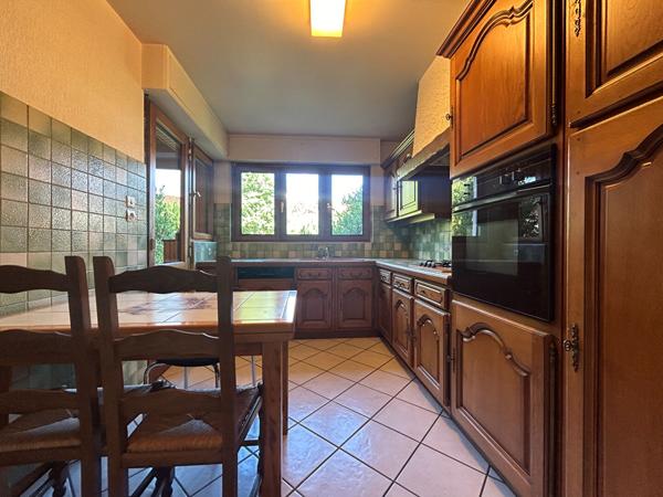Appartement 4 pièces 103.65 m2