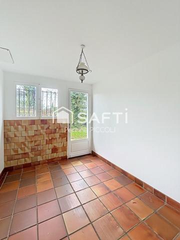 Maison 3 pièces + garage -996 m2 de terrain - Gros potentiel !