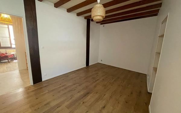Appartement à louer    2 pièces •  Orléans