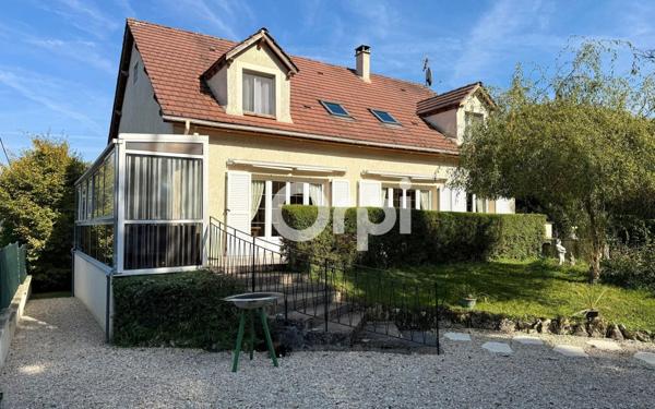 Maison à vendre    6 pièces • 197,25 m2 Villemer