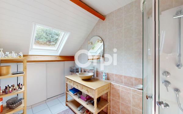 Maison à vendre    6 pièces • 197,25 m2 Villemer