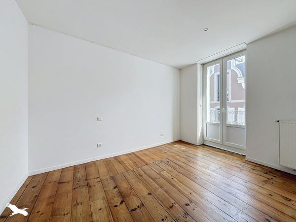 Appartement à vendre 213 000 € Lourdes 5 p 97 m² DPE D