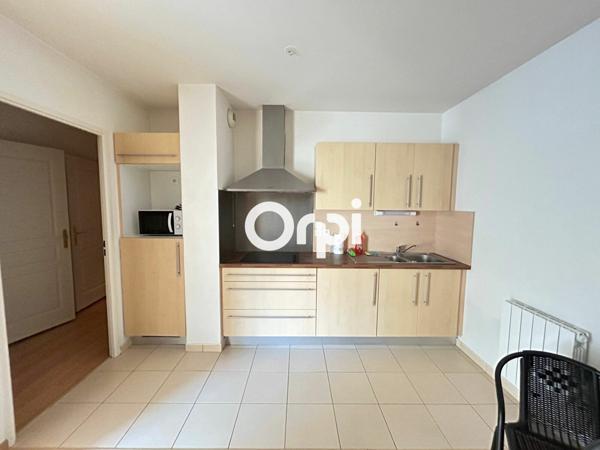 Appartement à louer    2 pièces • 43 m2    Saint-Martin-Boulogne