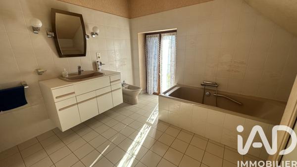 Maison à vendre 4 pièces 95 m² Château-Landon