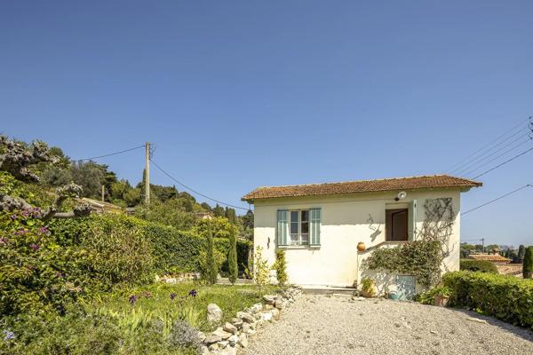 Maison de charme avec vue mer et annexe a renover