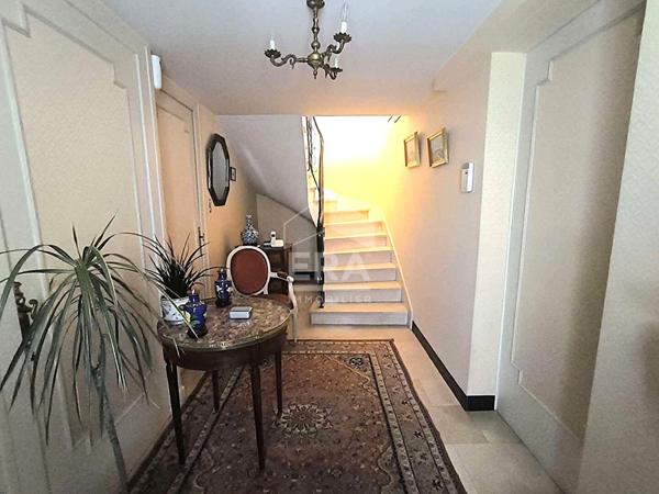 A rénover à  La Rochelle 4 pièce(s) 128.15 m2