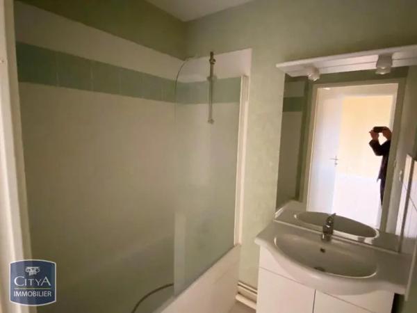 Appartement à louer 3 pièces 61.22m²