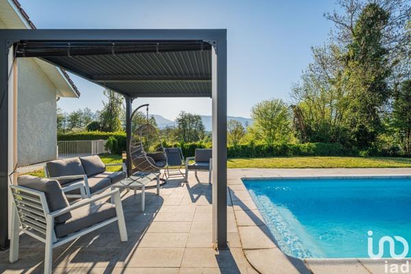 Maison 4 pièces de 80 m² à Tullins (38210)