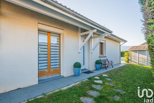 Maison 4 pièces de 80 m² à Tullins (38210)