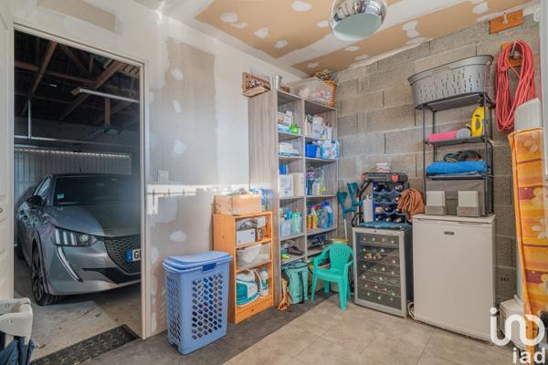 Maison 4 pièces de 80 m² à Tullins (38210)